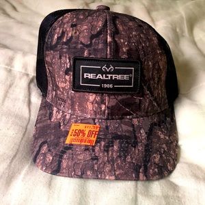 2 for $10 Camouflage Hats 🧢 Donated!